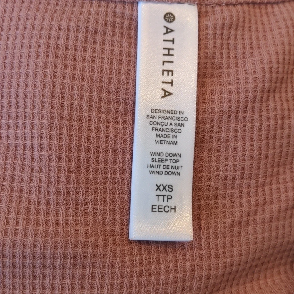 Athleta Wind Down Long Sleeve Sleep Top in Palermo Pink